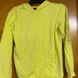 EUC Calvin Klein Jeans yellow hooded shirt kids large